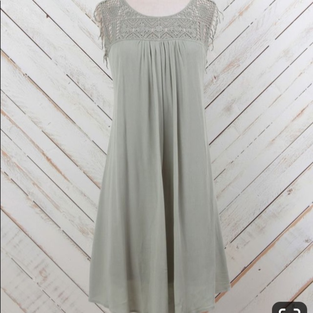 HP🎉🎉Altar’d State Herbal Crocheted Dress. Size M